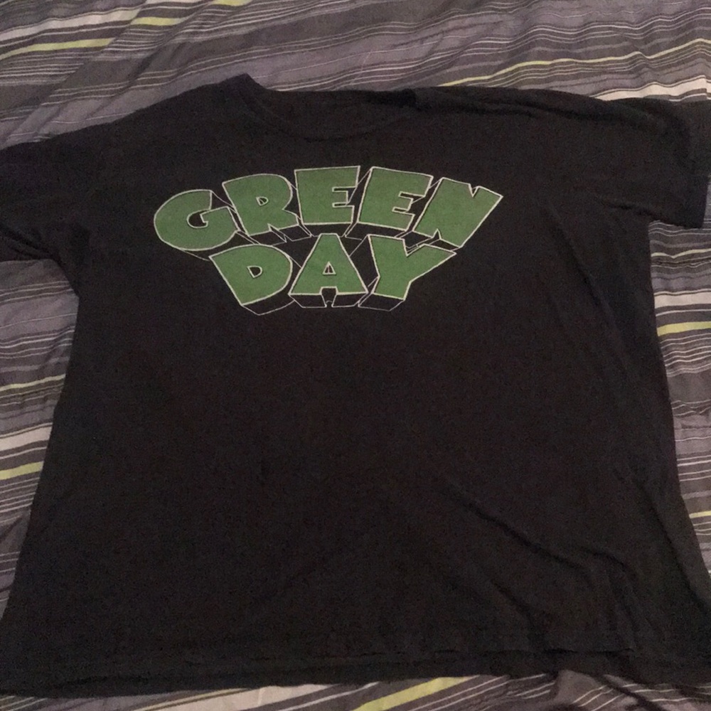 Green Day tee